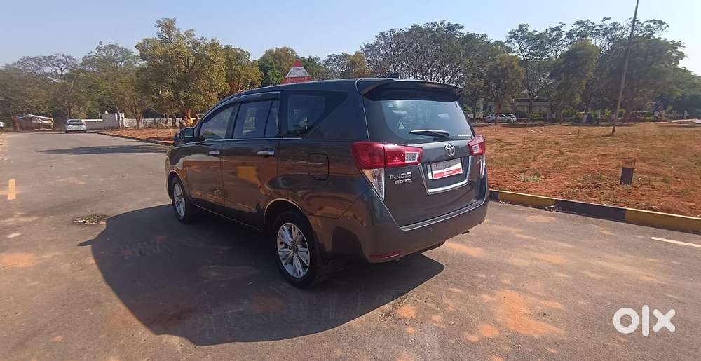 Toyota Innova Crysta [2020-ongoing] 2.4 Zx At 7 Str, 2018, Diesel