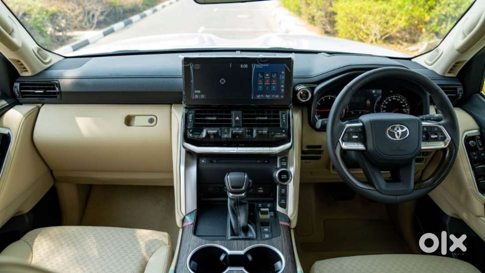 Toyota Land Cruiser 3.3 Zx Diesel, 2025, Diesel