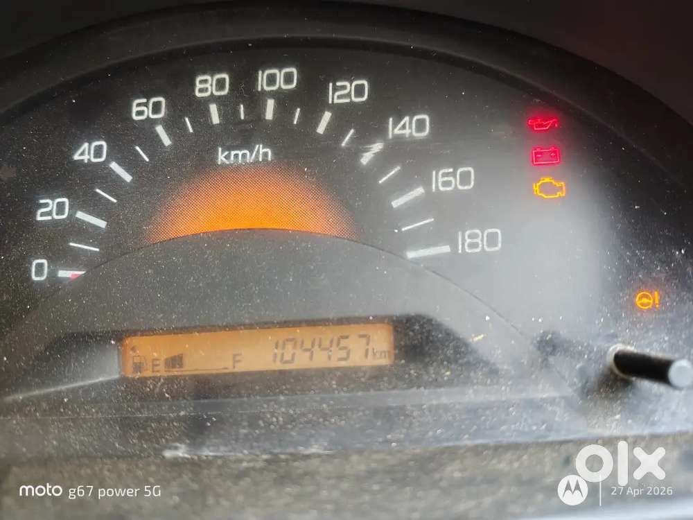 Single Hand Family Use Nice Car