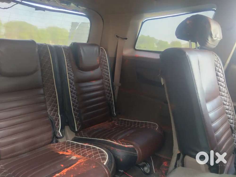 Mahindra Xuv500 10 Diesel 71160 Km Driven