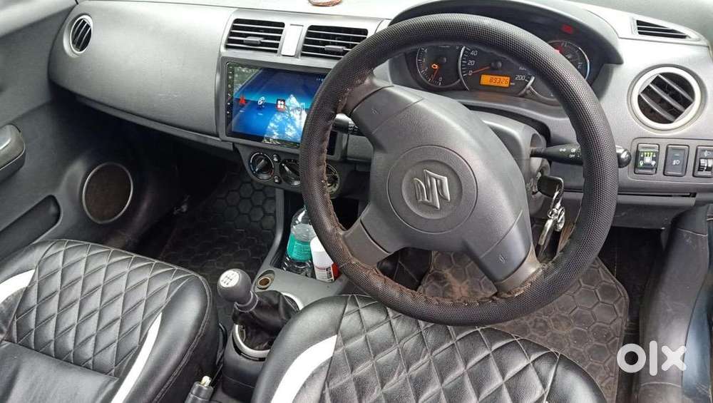 Maruti Suzuki Swift 2010 Cng & Hybrids Well Maintained