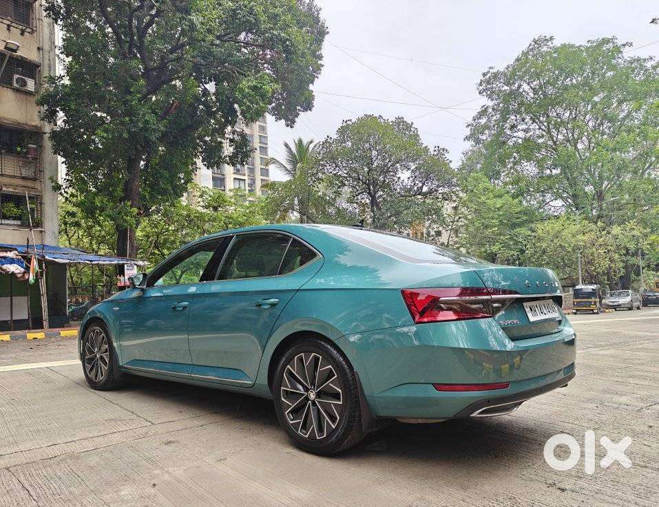 Skoda Superb 2.0 L&k Tsi At, 2024, Petrol