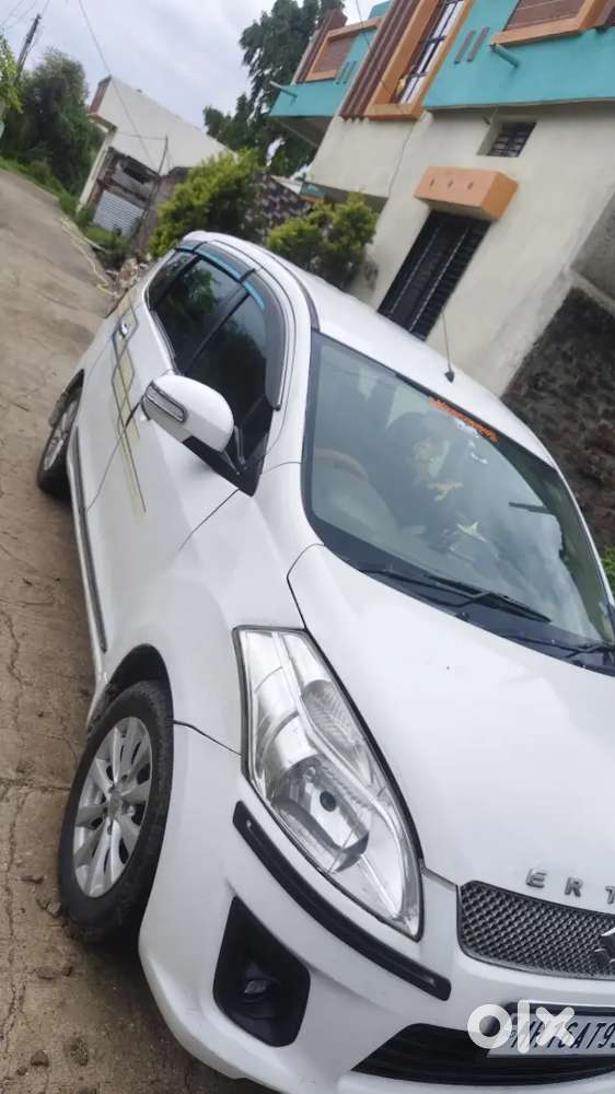 Maruti Suzuki Ertiga Zdi 2014