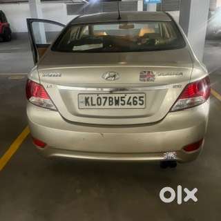Hyundai. Verna Crdi Sx Auto