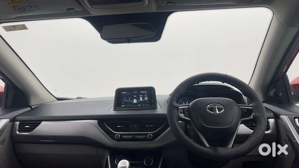 Tata Nexon 1.2 Revotron Xz Plus, 2017, Petrol