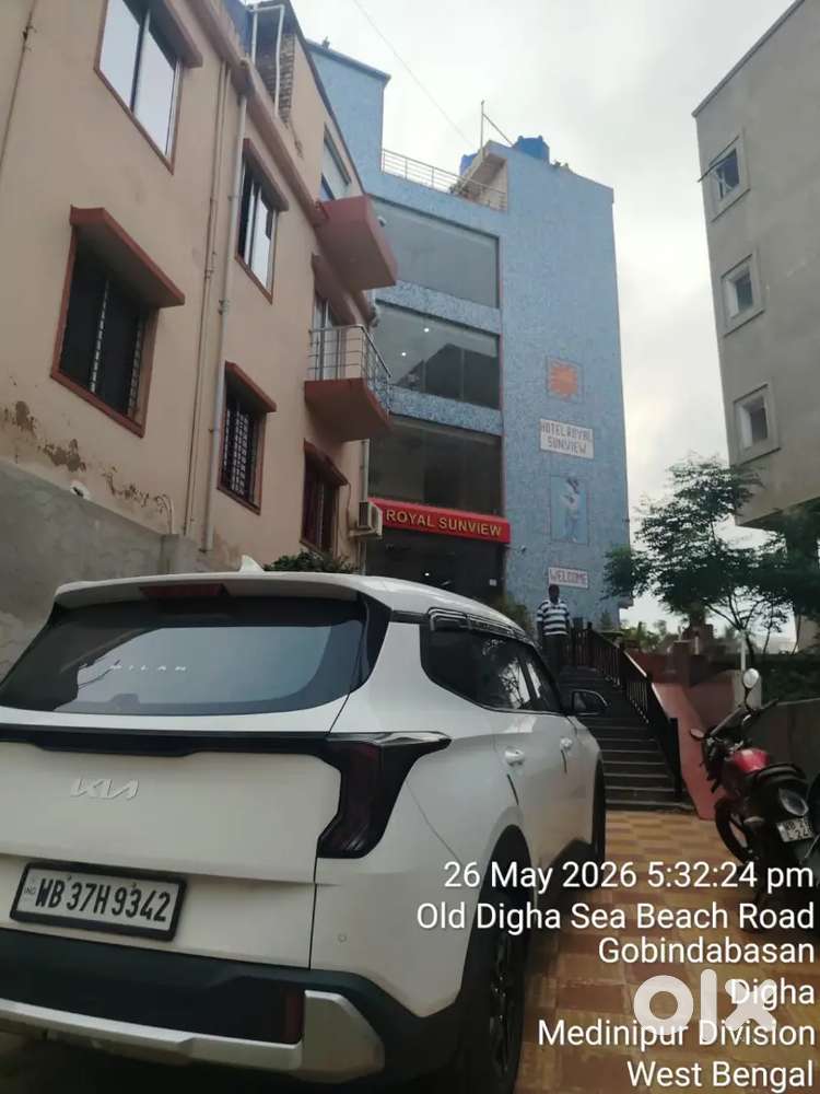 Kia Carens Clavis 2025 Petrol Manual 7-seater