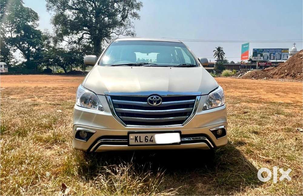 Toyota Innova 2013 Diesel 160000 Km Driven