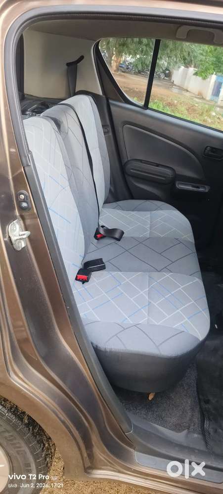 Maruti Suzuki Ritz Vxi, 2011, Petrol