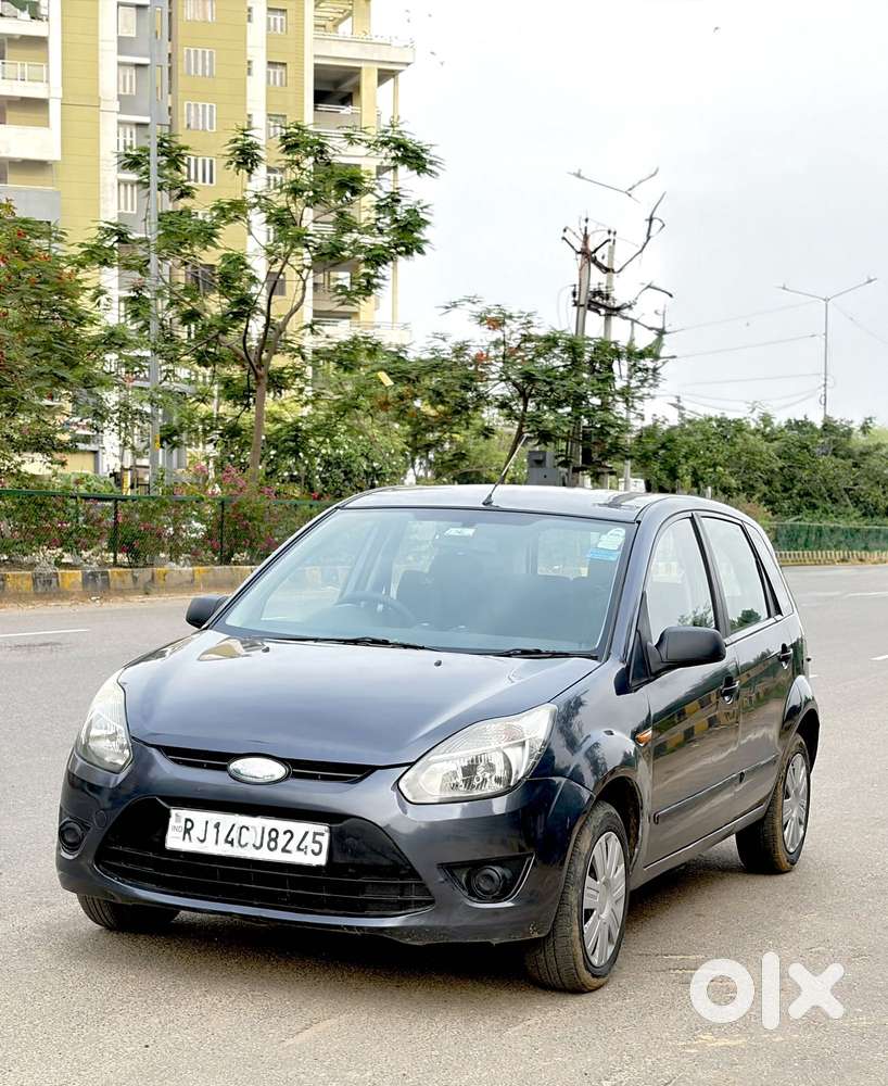 Ford Figo 1.5d Titanium Mt, 2010, Petrol