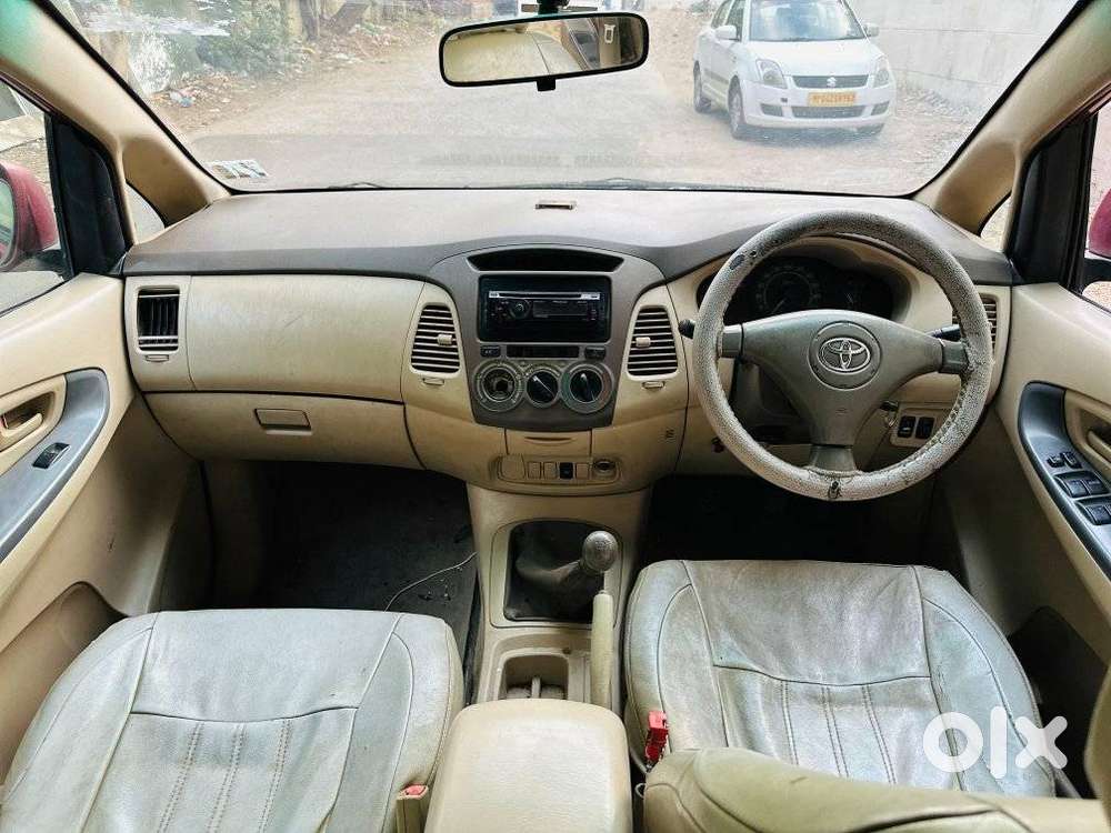 Toyota Innova 2.5 G (diesel) 7 Seater Bs Iv, 2009, Diesel