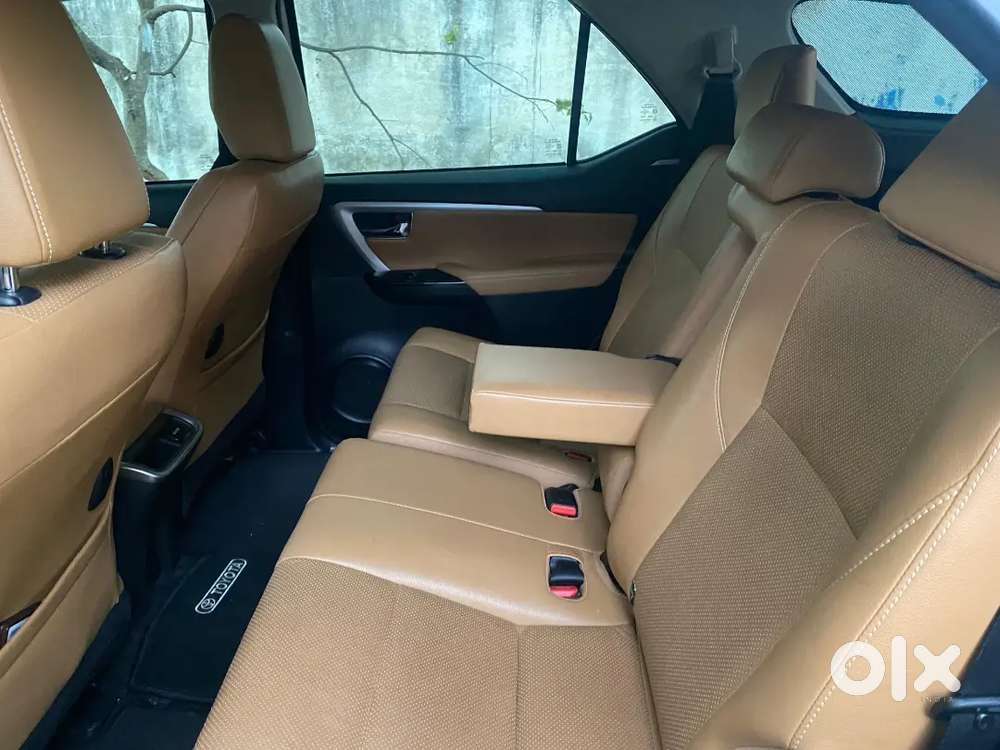 Toyota Fortuner 2024 Diesel Well Maintained