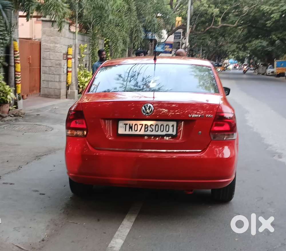 Volkswagen Vento 2010-2013 New Diesel Highline, 2011, Diesel