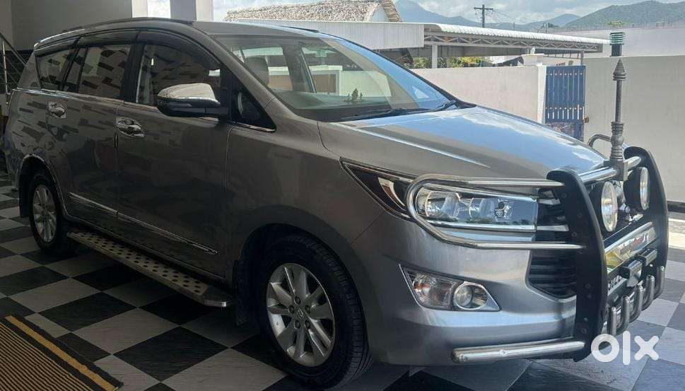 Toyota Innova Crysta 2.4 G Mt, 2020, Diesel
