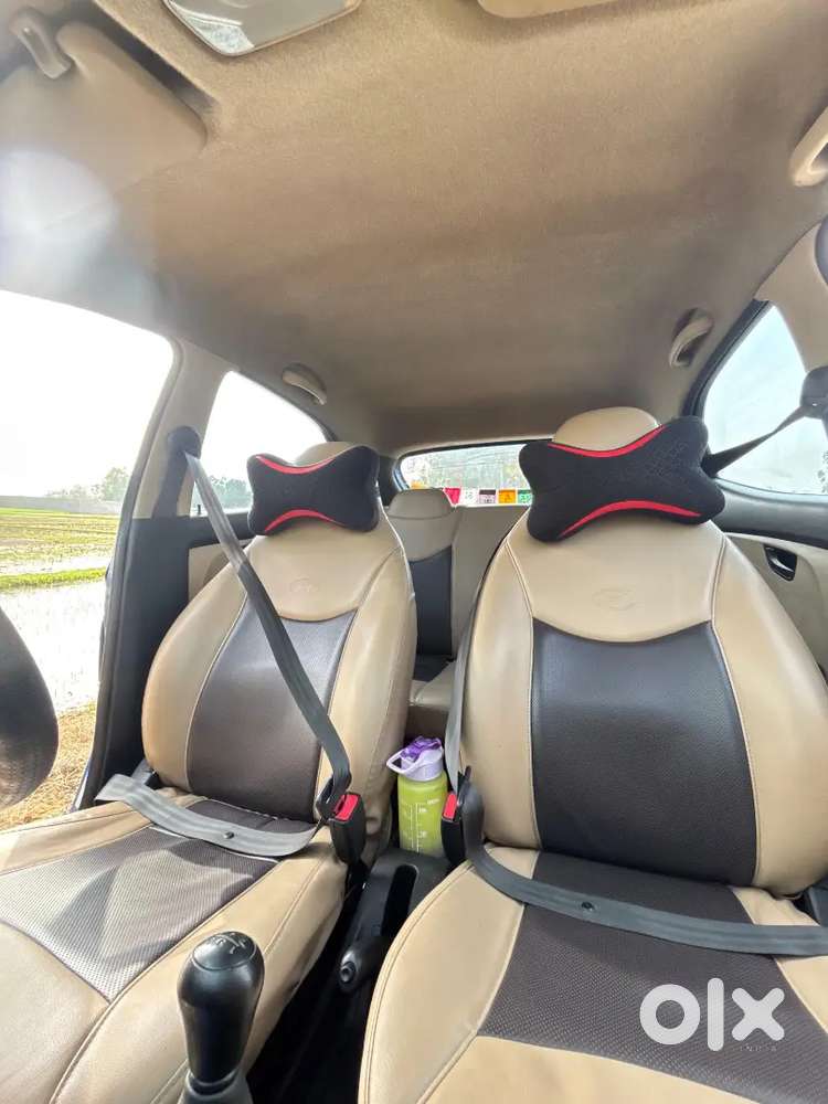 Hyundai Eon Magna+ , Blue (lifetime Tax Paid)