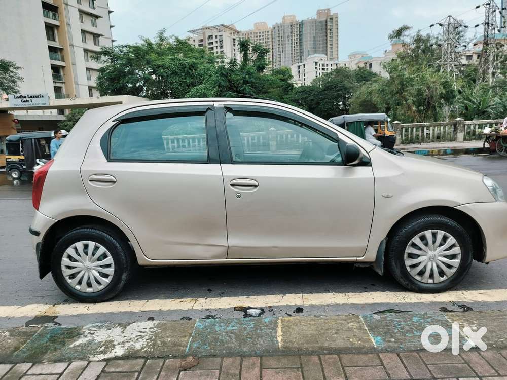 Toyota Etios Liva G, 2011, Petrol