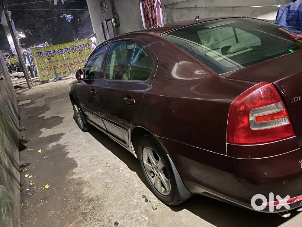 Skoda Laura 2012 Diesel 185000 Km Driven