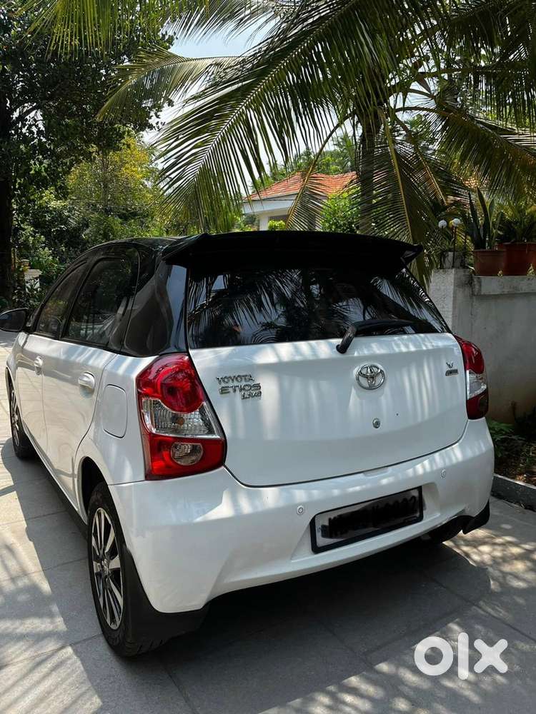 Toyota Etios Liva V Limited 2016 Model
