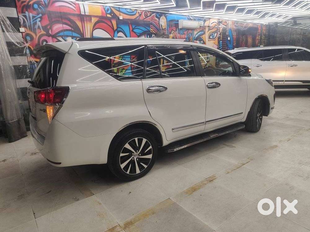 Toyota Innova Crysta [2020-ongoing] 2.4 Zx 7 Str, 2022, Diesel