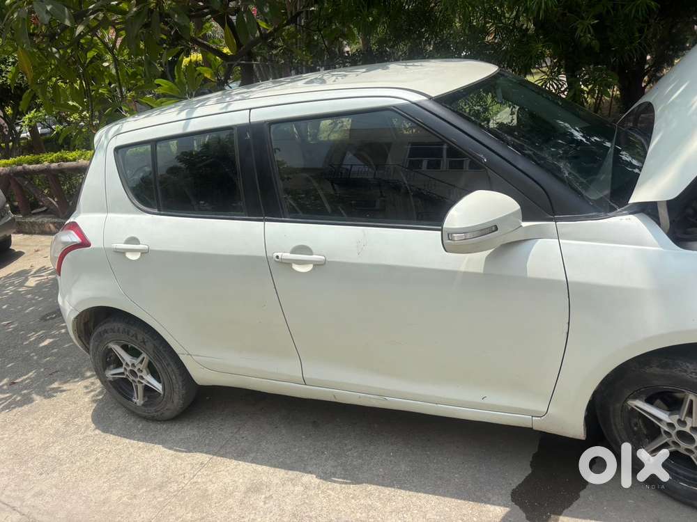 Maruti Suzuki Swift Diesel 90000 Km Driven