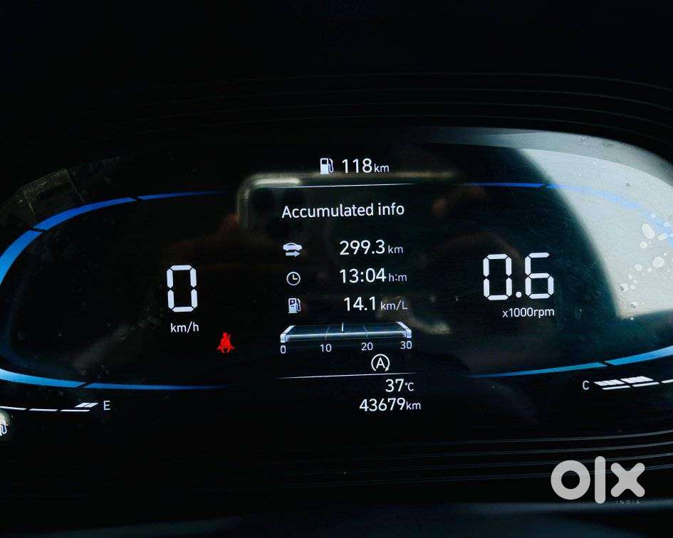 Hyundai Venue Sx Mt, 2024, Diesel