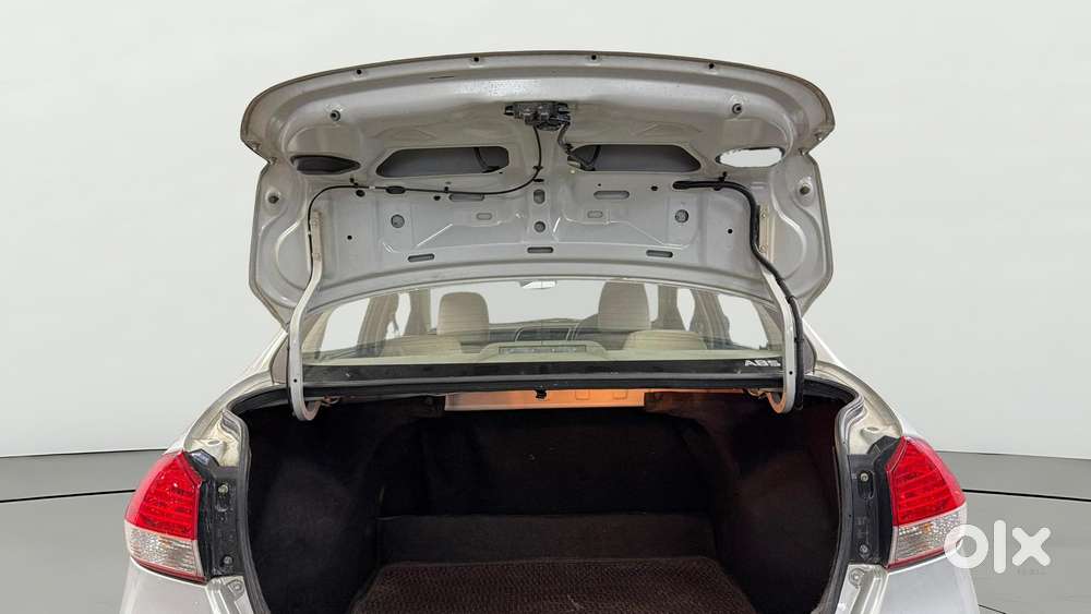 Maruti Suzuki Ciaz 2014-2017 Vxi Plus, 2015, Petrol