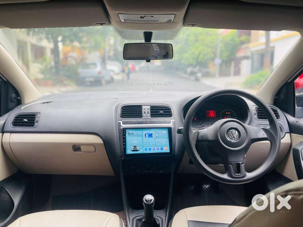 Volkswagen Polo Petrol Trendline 1.2l, 2011, Petrol