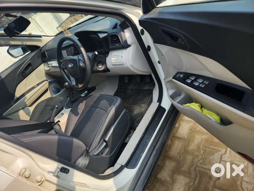 Mahindra Xuv300 W6 Diesel, 2023, Diesel