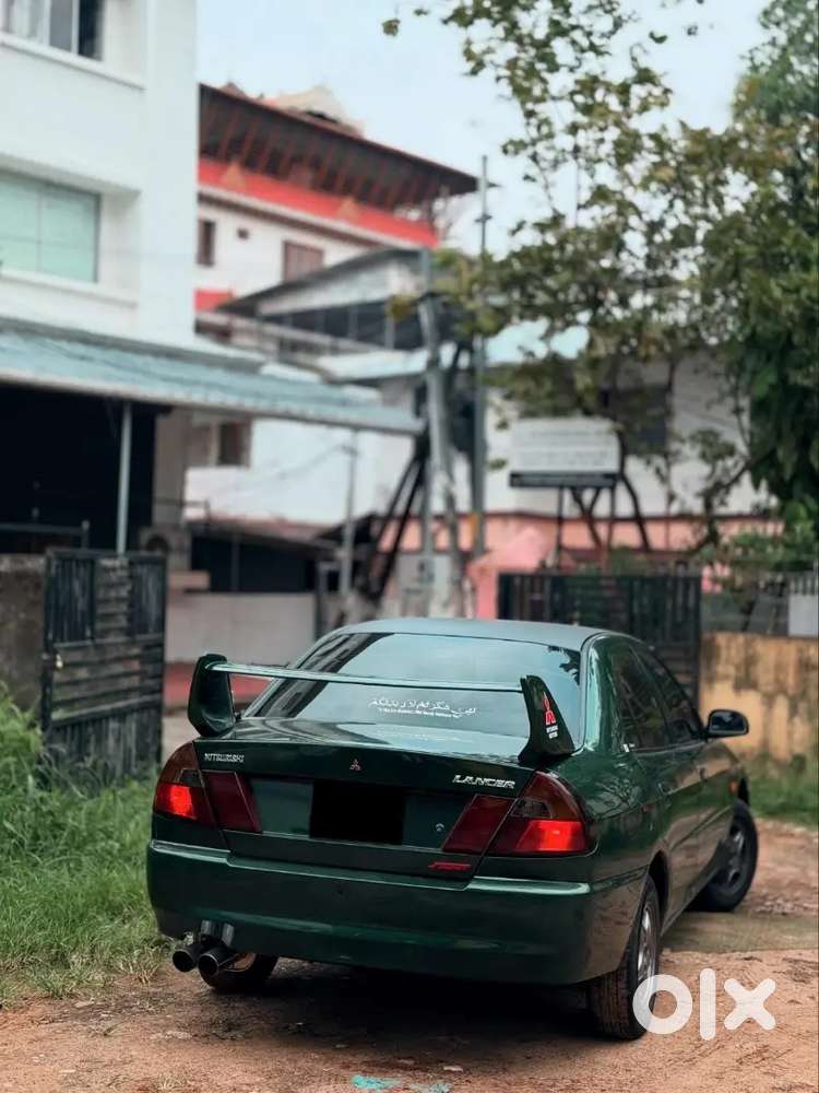 Mitsubishi Lancer 2002 Petrol Well Maintained