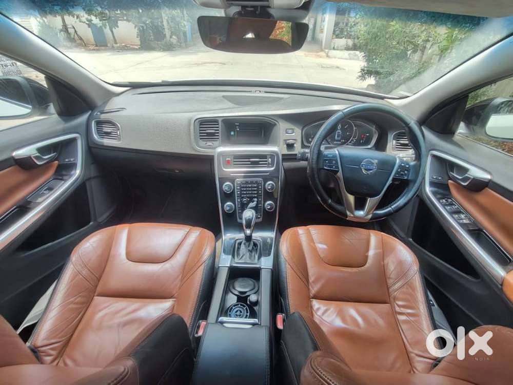 Volvo S60 D5 Kinetic, 2015, Diesel