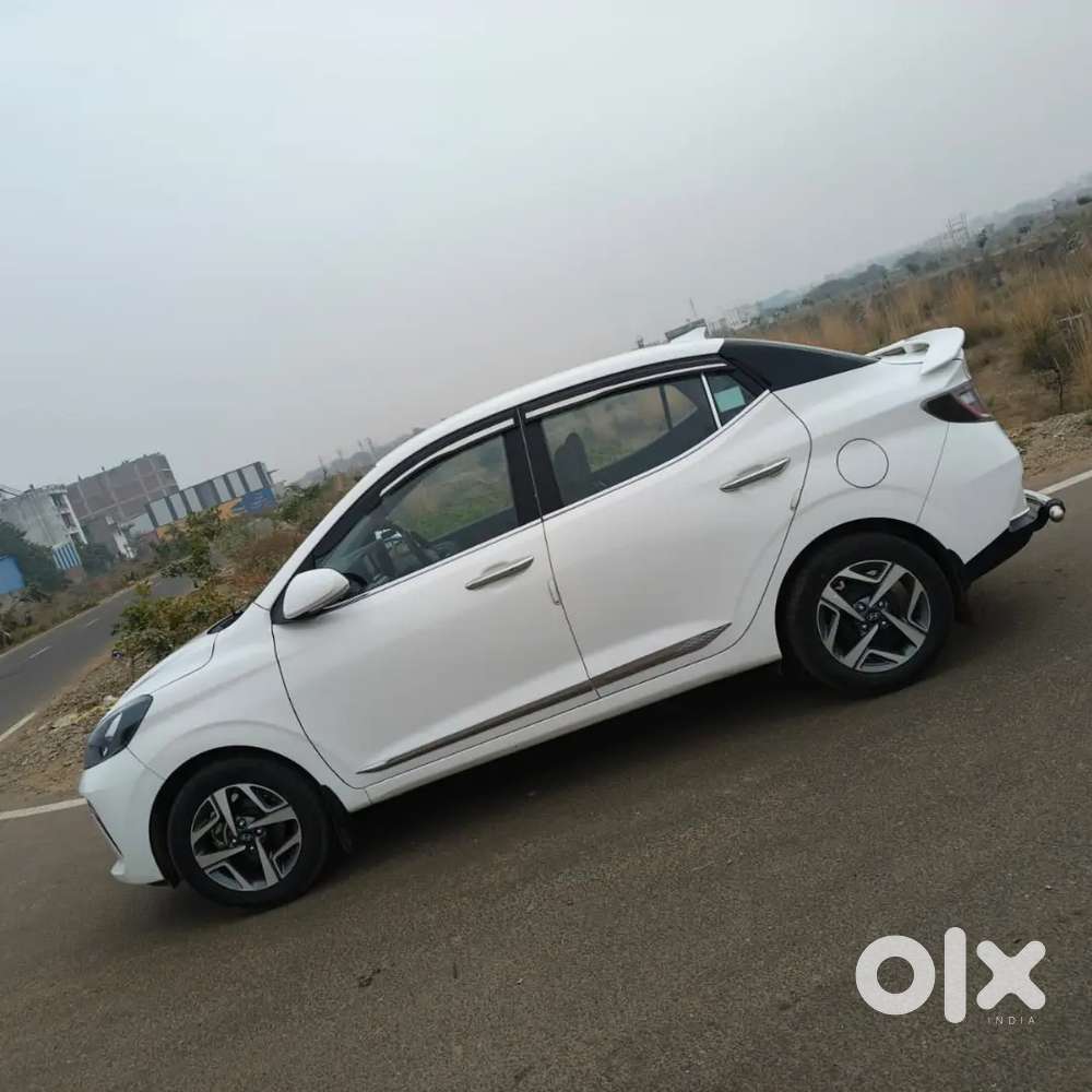 Hyundai Aura 2024 Cng & Hybrids Well Maintained