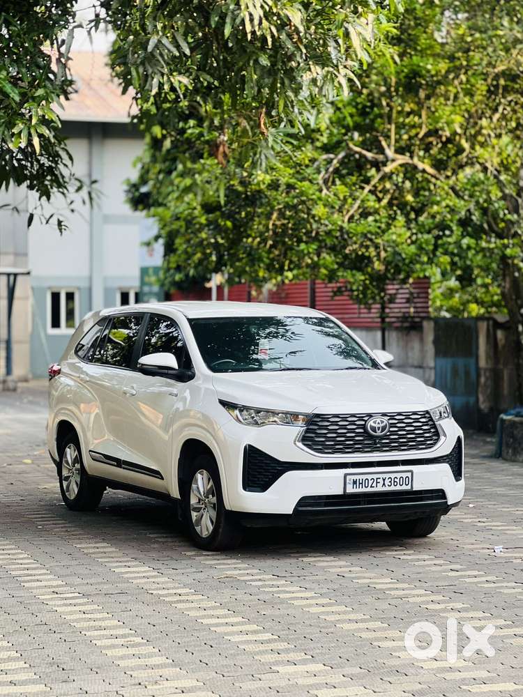 Toyota Innova Hycross 2.0 Vx Hybrid 7 Str, 2023, Petrol