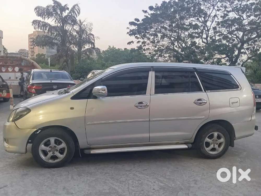 Toyota Innova 2005 Diesel 200000 Km Driven