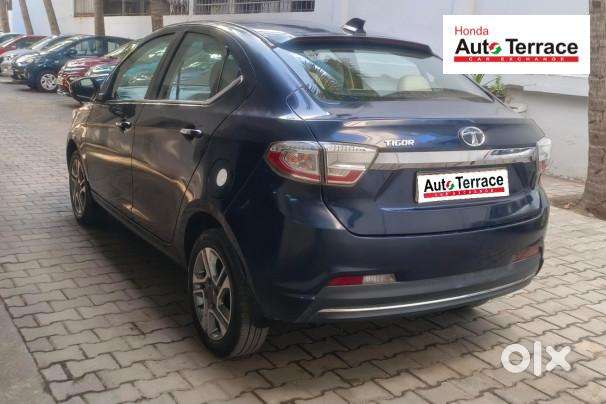 Tata Tigor Xza, 2023, Petrol