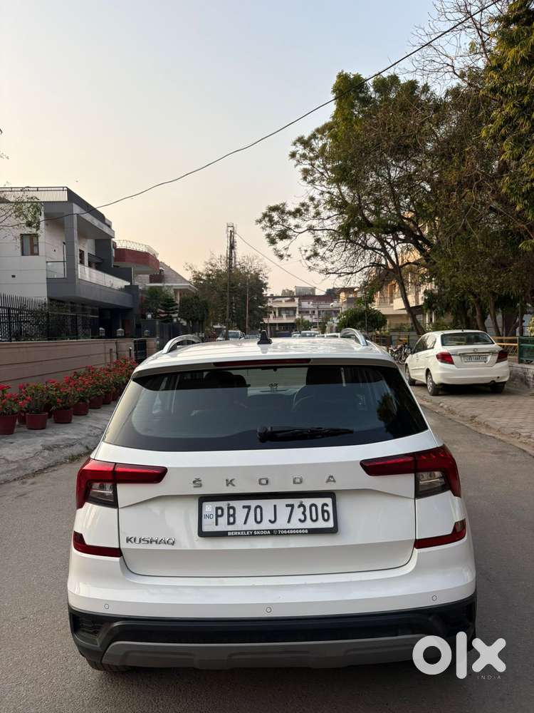 Skoda Kushaq 1.0 Tsi Ambition, 2023, Petrol
