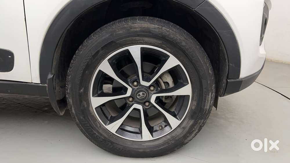 Tata Nexon 1.2 Revotron Xz Plus, 2021, Petrol