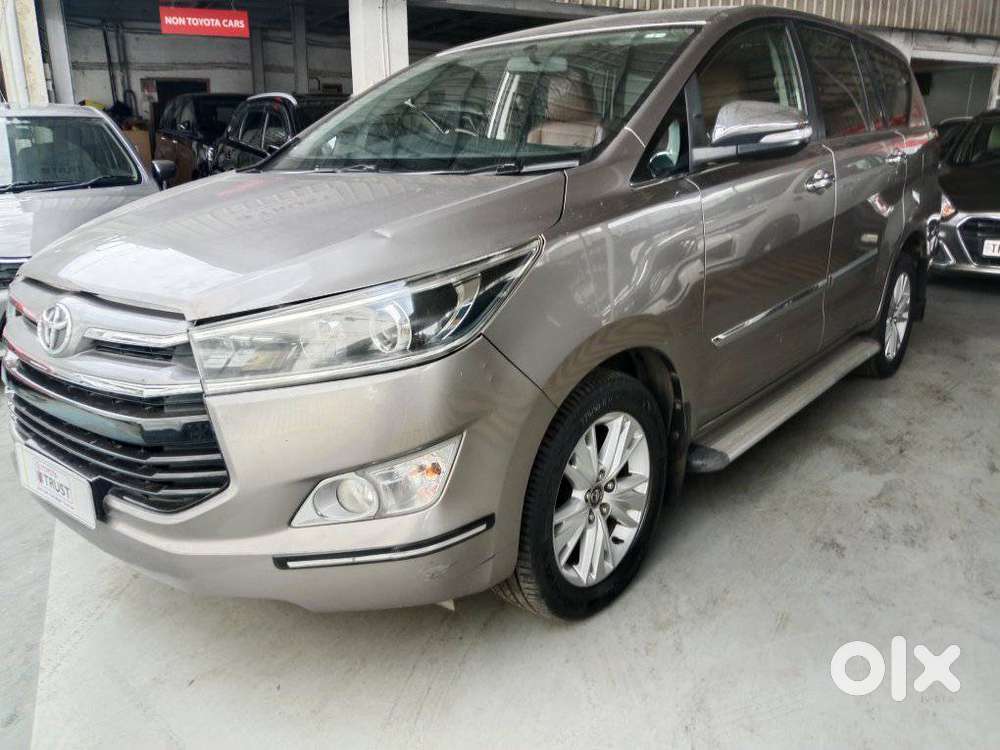 Toyota Innova Crysta, 2016, Diesel