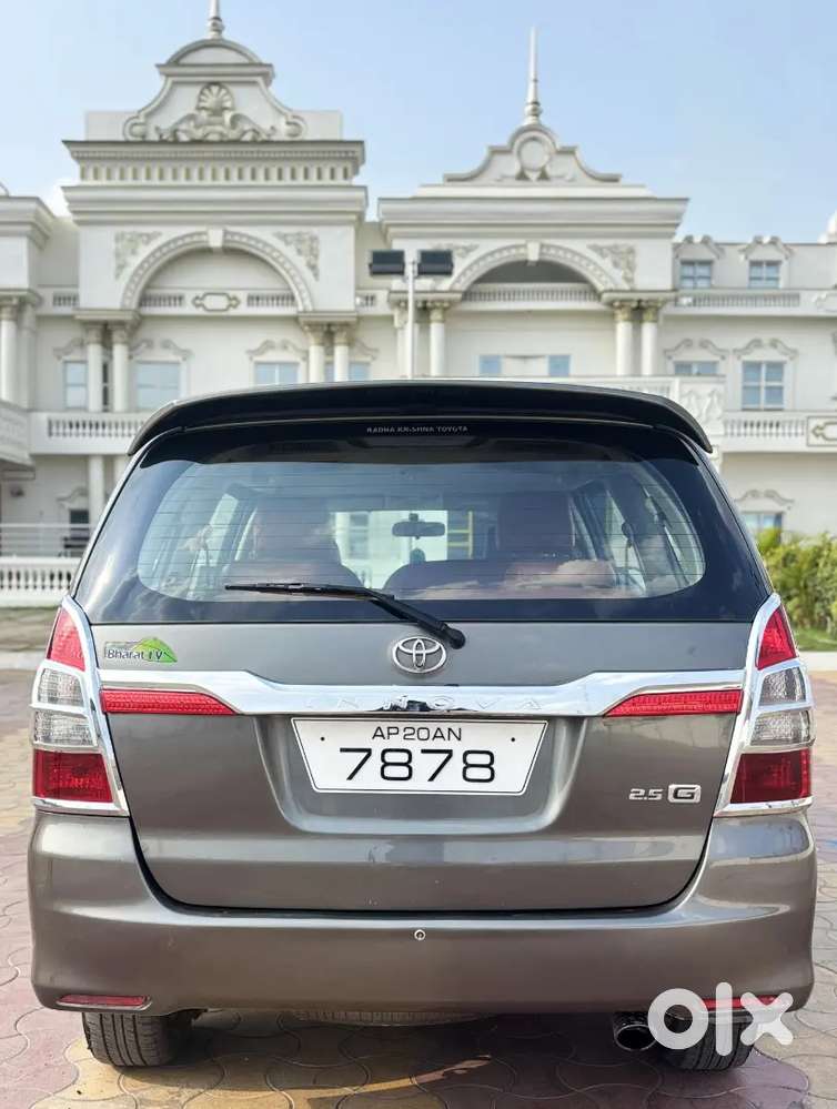 Toyota Innova 2012 Diesel 157000 Km Driven