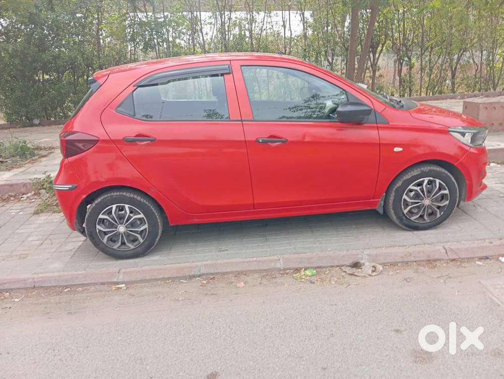 Tata Tiago 1.2 Revotron Xe Option, 2021, Petrol