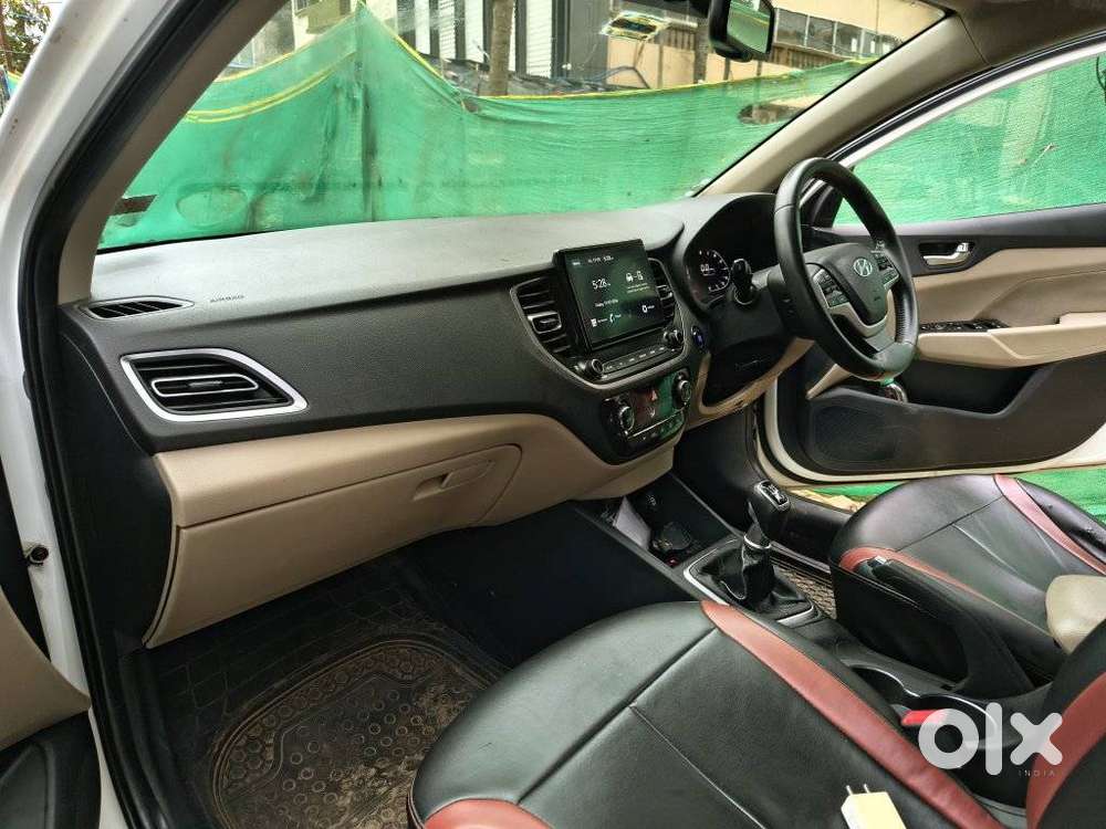 Hyundai Verna 1.5 Sx (o) Petrol Mt, 2023, Petrol