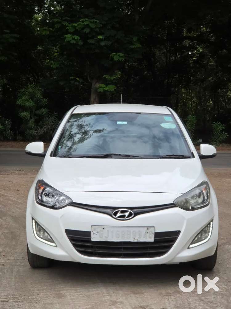 Hyundai I20 Sportz 1.2 Bs-iv, 2013, Petrol