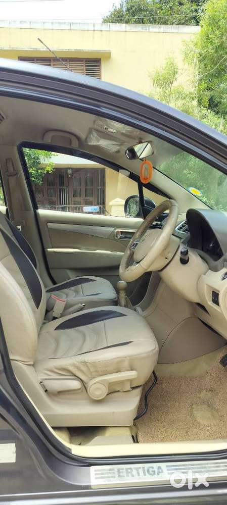Maruti Suzuki Ertiga Shvs Zdi Plus, 2017, Diesel