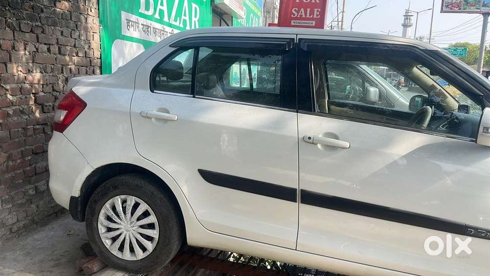 Maruti Suzuki Swift Dzire 2015 Petrol 47000 Km Driven