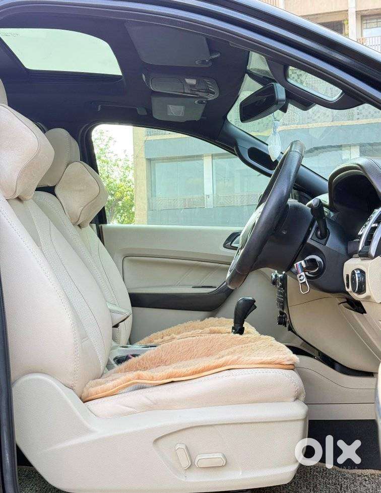 Ford Endeavour 3.2 Titanium At 4x4, 2016, Diesel