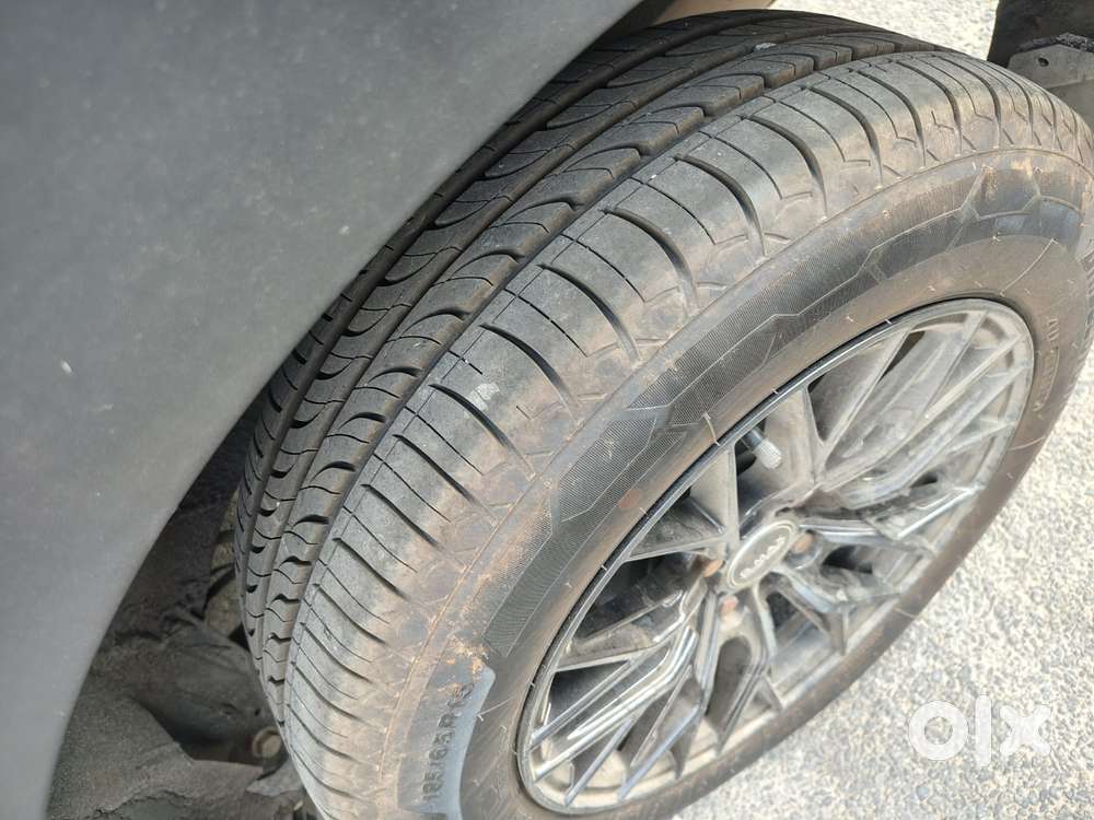 Renault Triber Rxt, 2023, Petrol