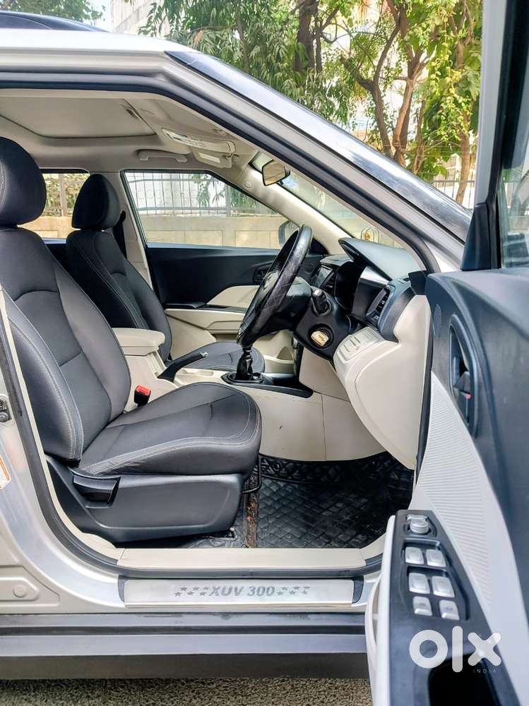 Mahindra Xuv300 W6 Diesel, 2022, Diesel