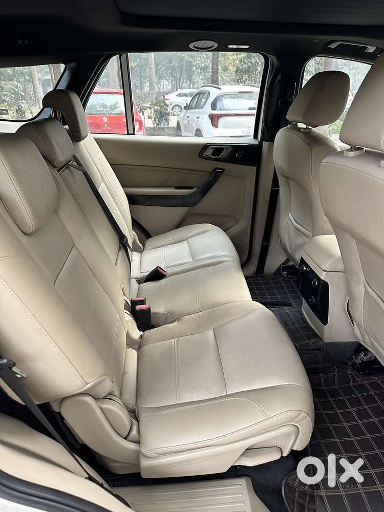 Ford Endeavour 3.2 Titanium At 4x4, 2016, Diesel