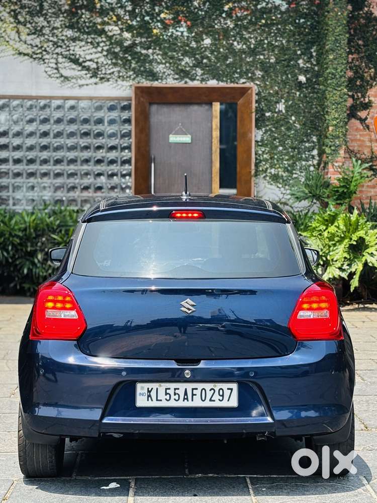 Maruti Suzuki Swift Vxi Optional, 2022, Petrol