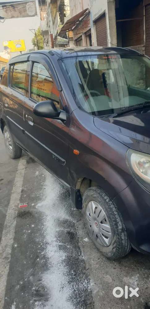 Good Condition Car Engine Original Tyre Ok Ac Working Music System
