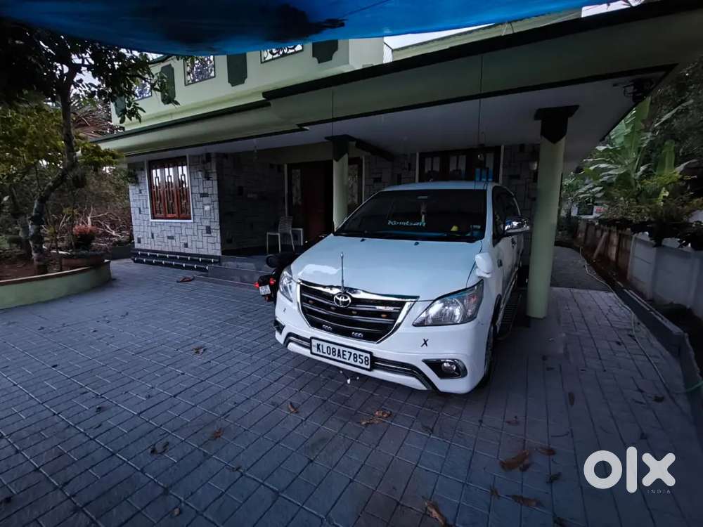 Toyota Innova 2005 Diesel 8 Str