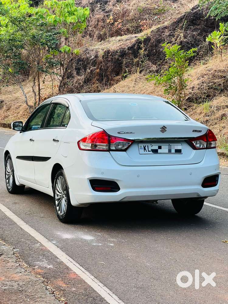 Maruti Suzuki Ciaz Smart Hybrid Alpha , 2017, Diesel
